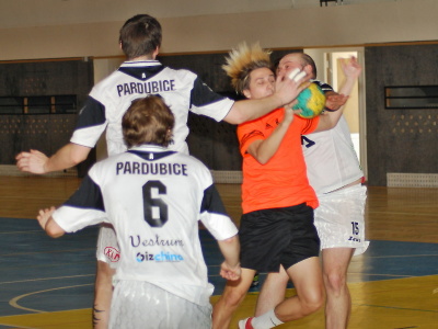 ilmuzi/hcas-pardubice-010417.jpg ilmuzi/hcas-pardubice-010417.jpg